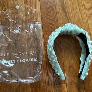 Stoney Clover Lane X Lele sadoughi Mint Green Mother of Pearl Hearts Headband Lele Sadoughi | Accessories | Stoney Clover Lane X Lele  main image 3